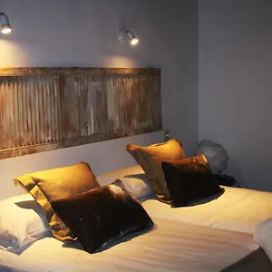 Boutique Tribeca Couette-café